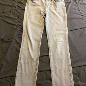 Levi's Women's 712 Slim Fit Jeans Size 30 Light Wash Blue Denim